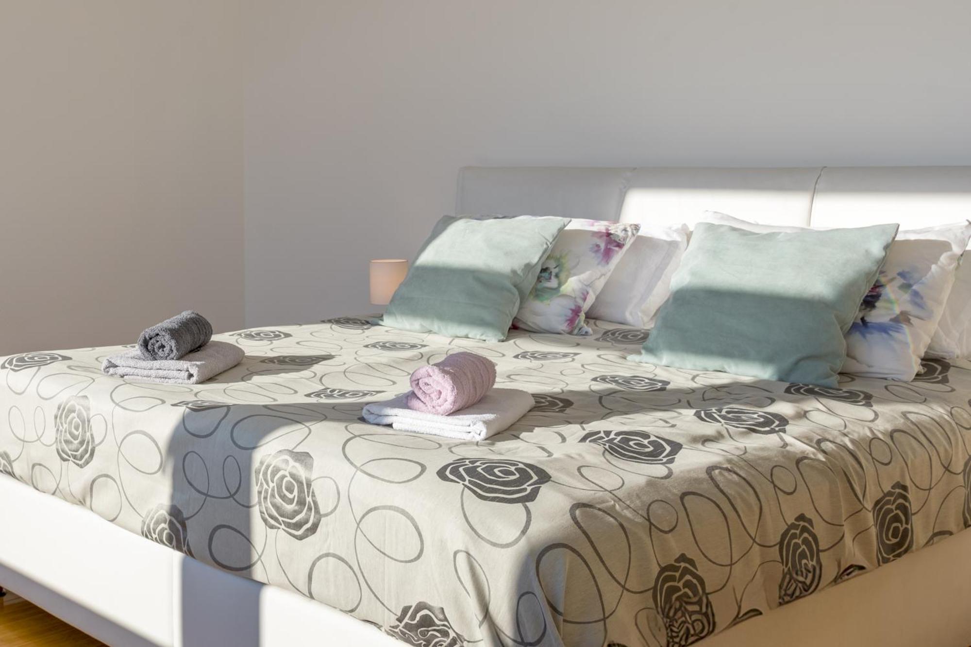 Central Apartment Mirza Szarajevó Kültér fotó